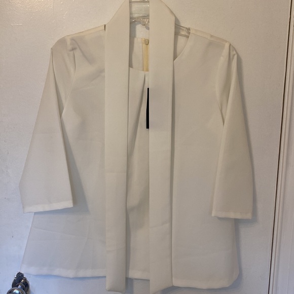 Rebecca Tatti Classic Tie Front Blouse, Size S - New with Tags! - Picture 6 of 8